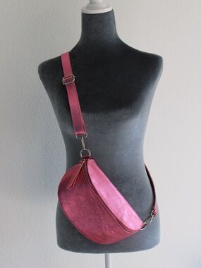 Metallic Pink sling